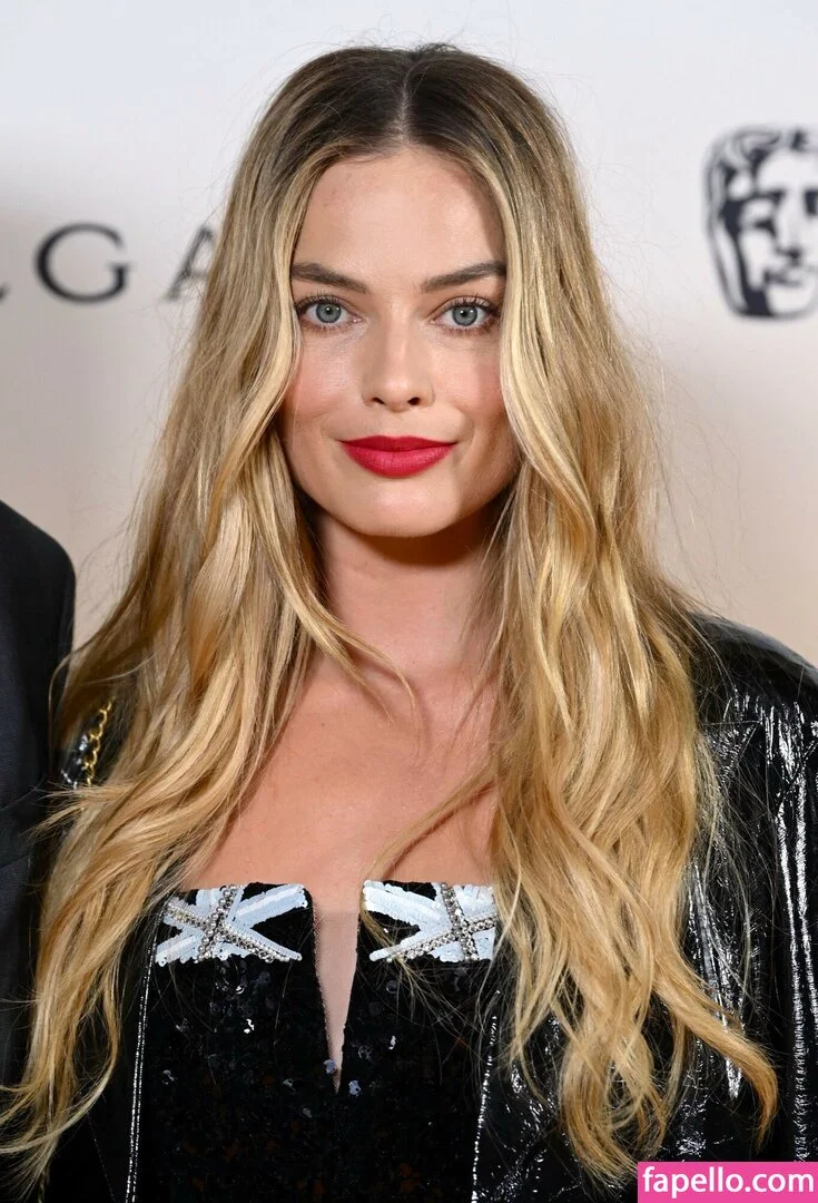 Margot Robbie Onlyfans Photo Gallery 