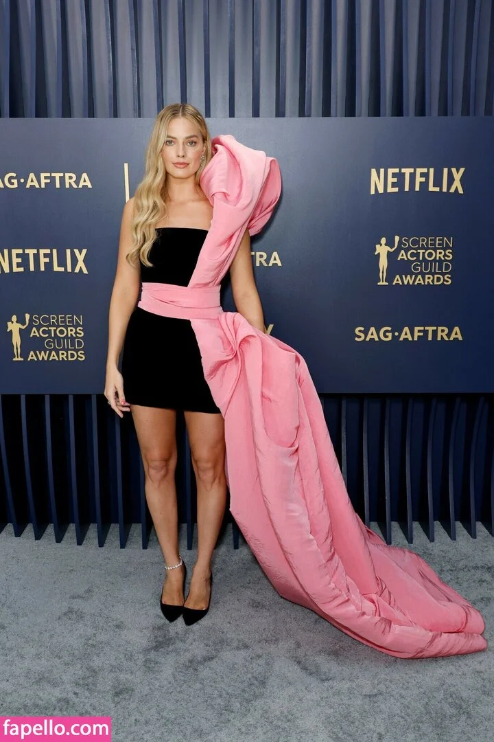 Margot Robbie Onlyfans Photo Gallery 