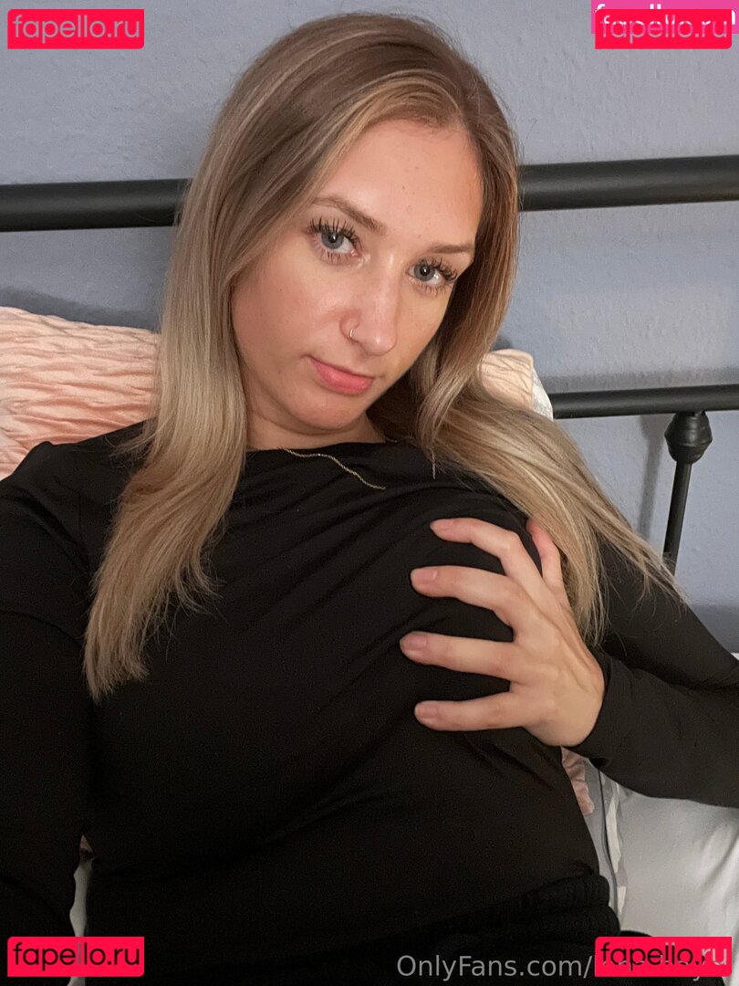 Lena.bayer Nude Onlyfans Photo 34