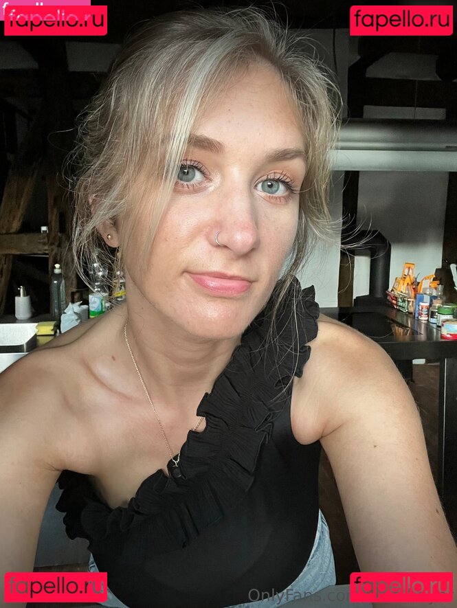 Lena.bayer Nude Onlyfans Photo 8