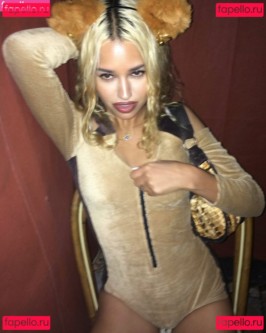 Tommy Genesis Nude Onlyfans Photo 45