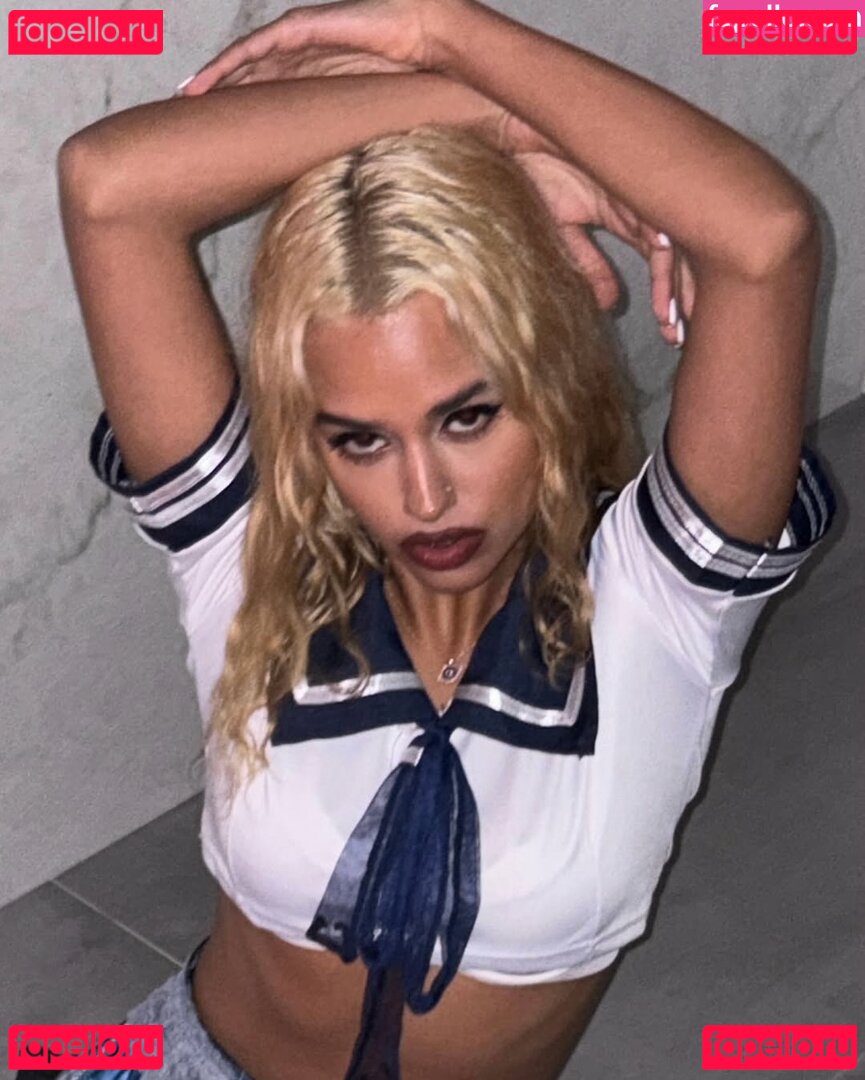 Tommy Genesis Nude Onlyfans Photo 27