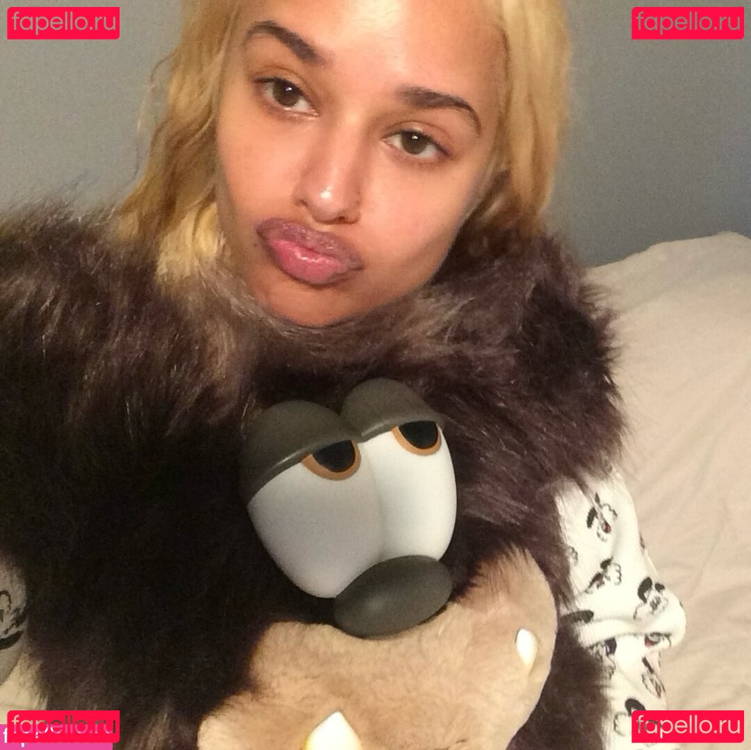 Tommy Genesis Nude Onlyfans Photo 19