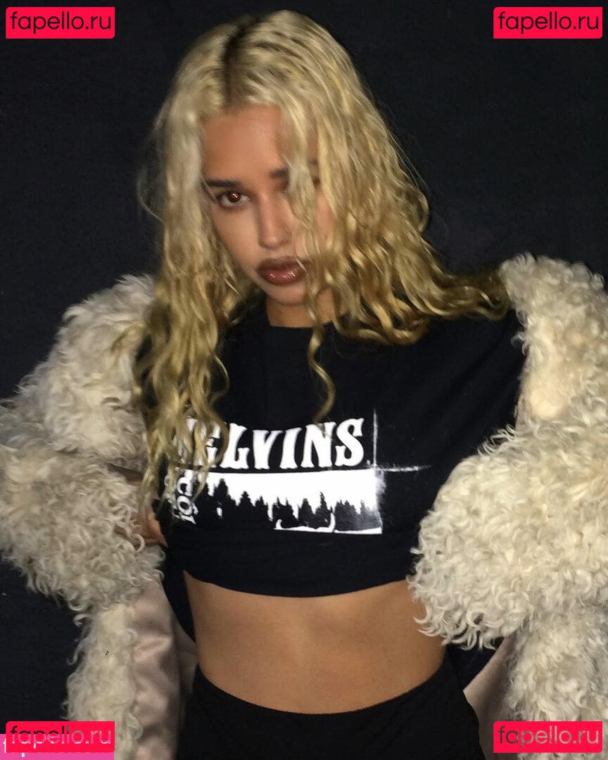 Tommy Genesis Nude Onlyfans Photo 14