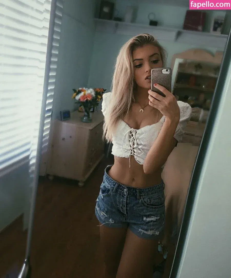 julllaayyy Onlyfans Photo Gallery 