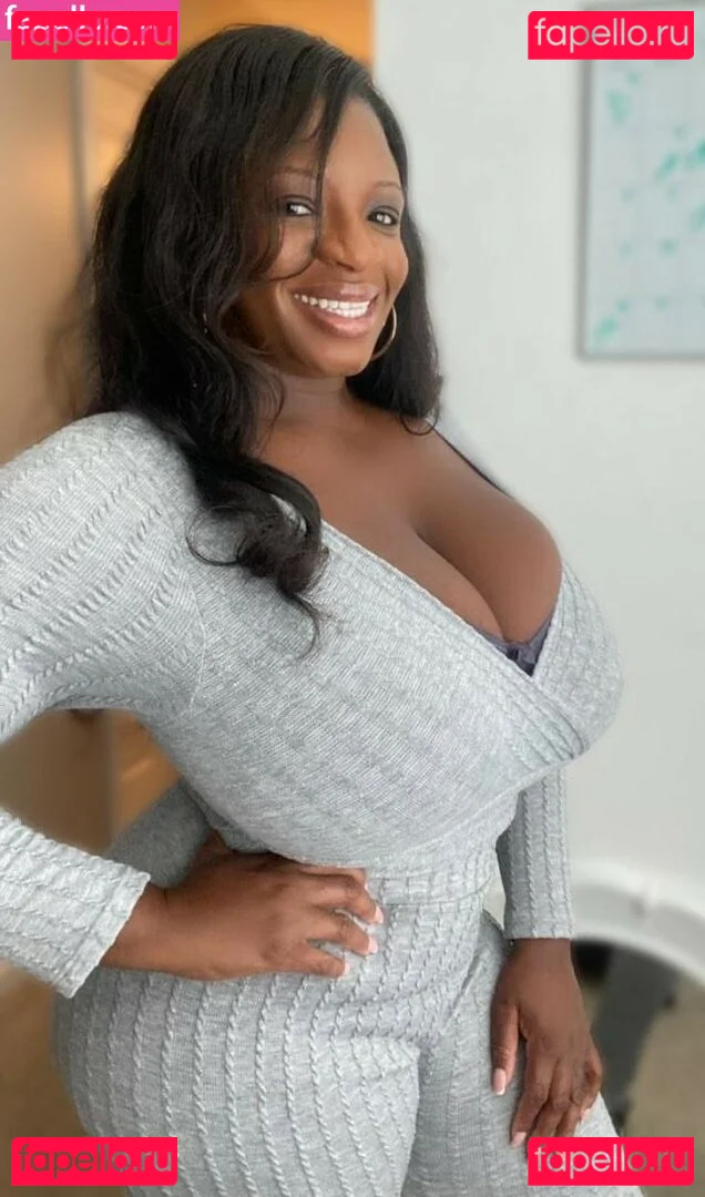 Tyrabeckybuilt Onlyfans Photo Gallery 