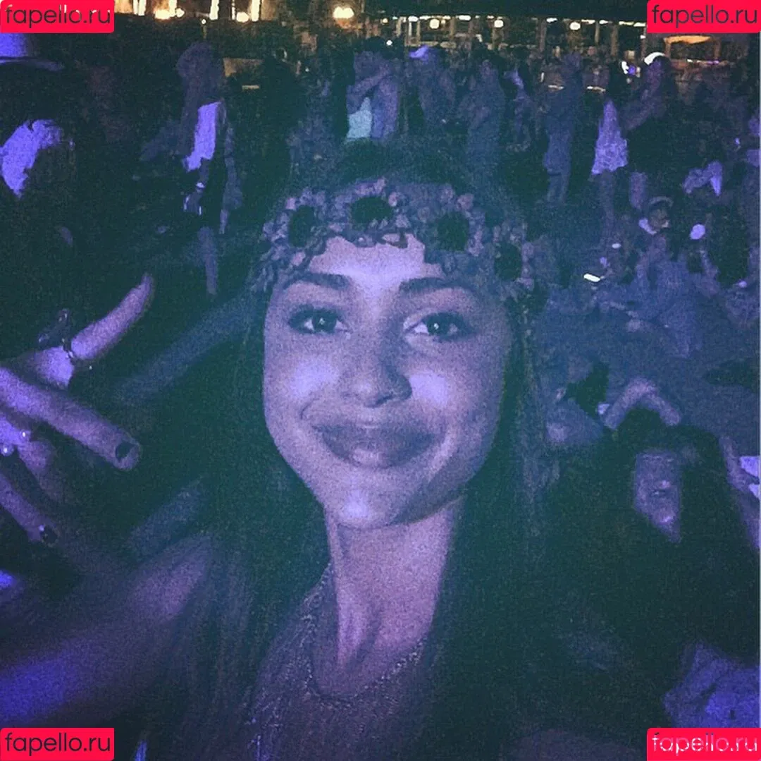 Lindsey Morgan Onlyfans Photo Gallery 