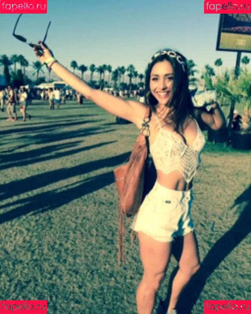 Lindsey Morgan Onlyfans Photo Gallery 