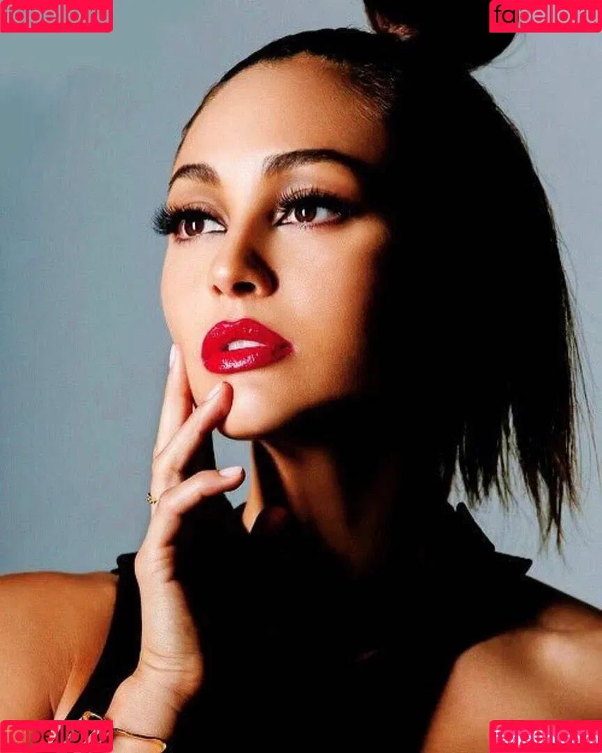 Lindsey Morgan Onlyfans Photo Gallery 