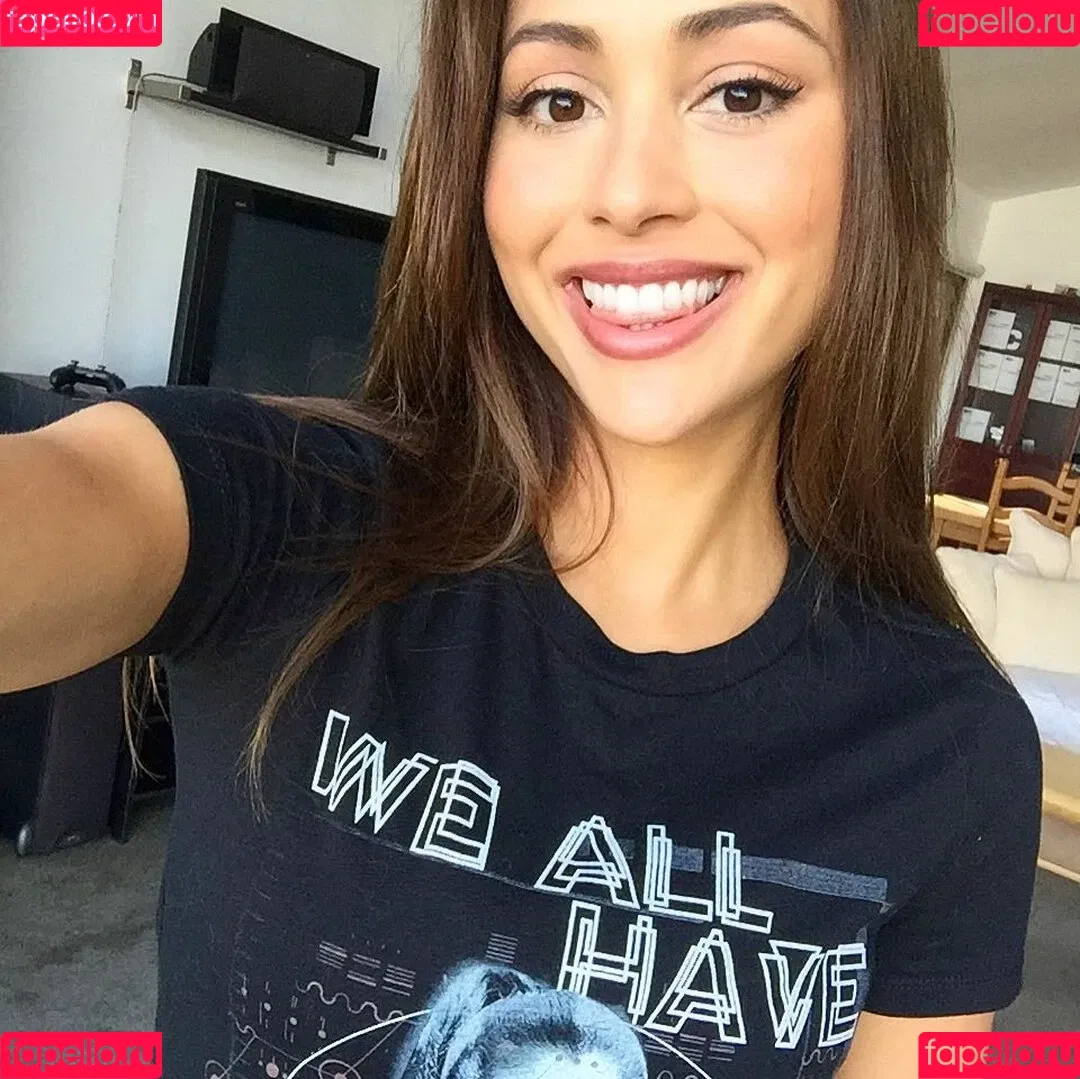 Lindsey Morgan Onlyfans Photo Gallery 