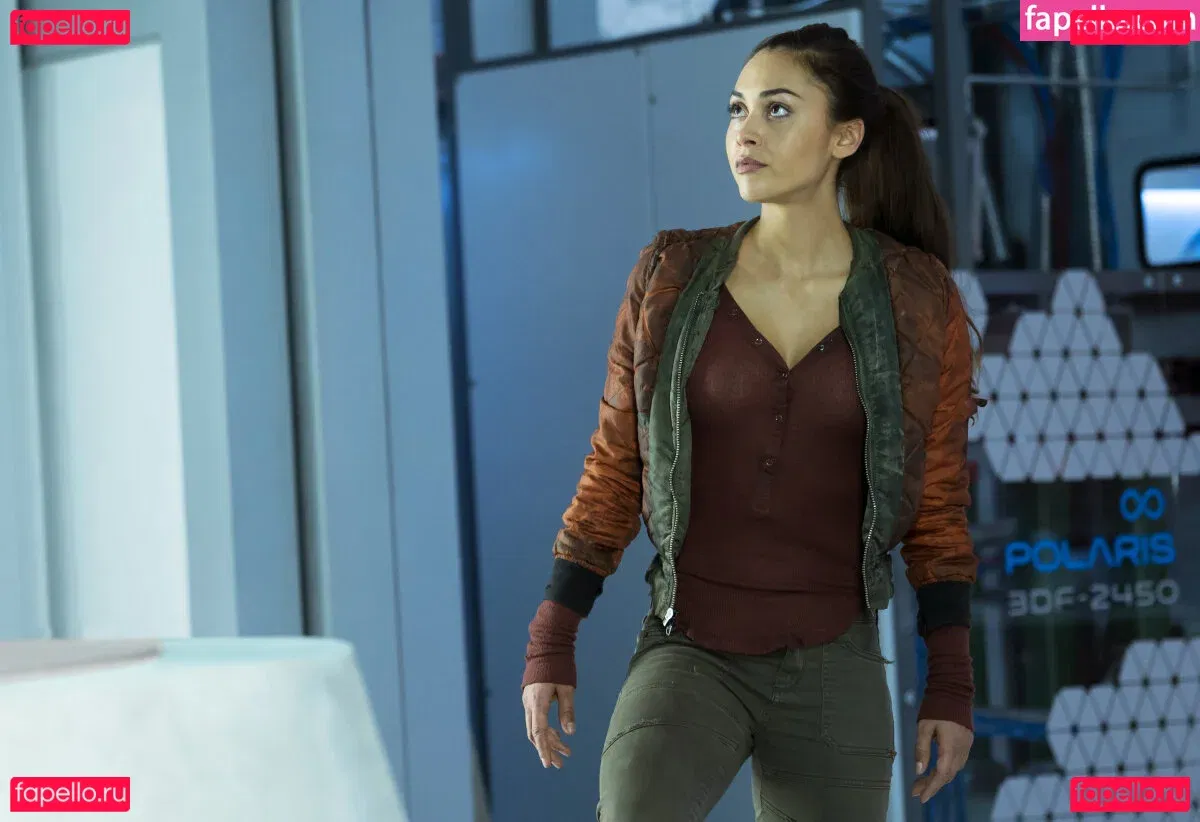 Lindsey Morgan Onlyfans Photo Gallery 