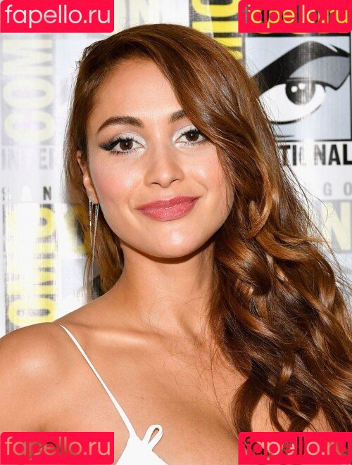 Lindsey Morgan Onlyfans Photo Gallery 