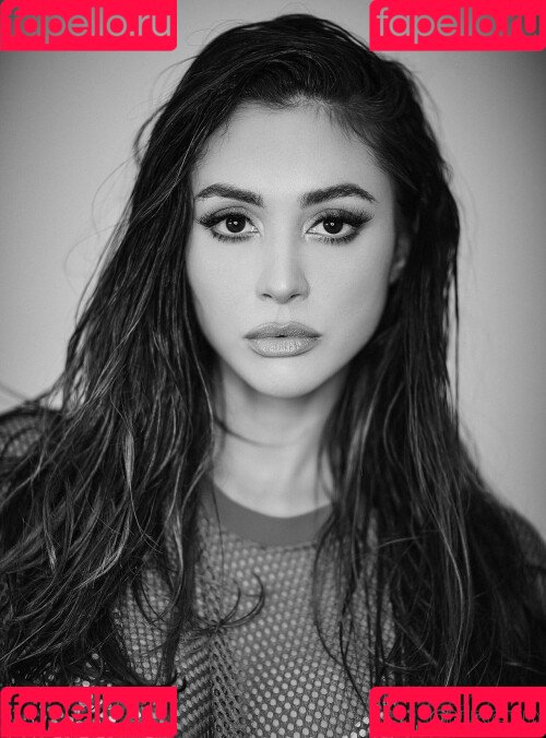 Lindsey Morgan Onlyfans Photo Gallery 