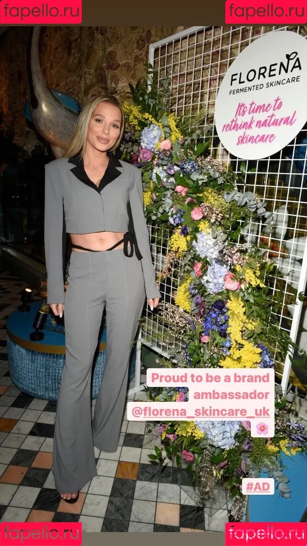 Helen Flanagan Onlyfans Photo Gallery 