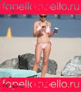 Helen Flanagan Onlyfans Photo Gallery 