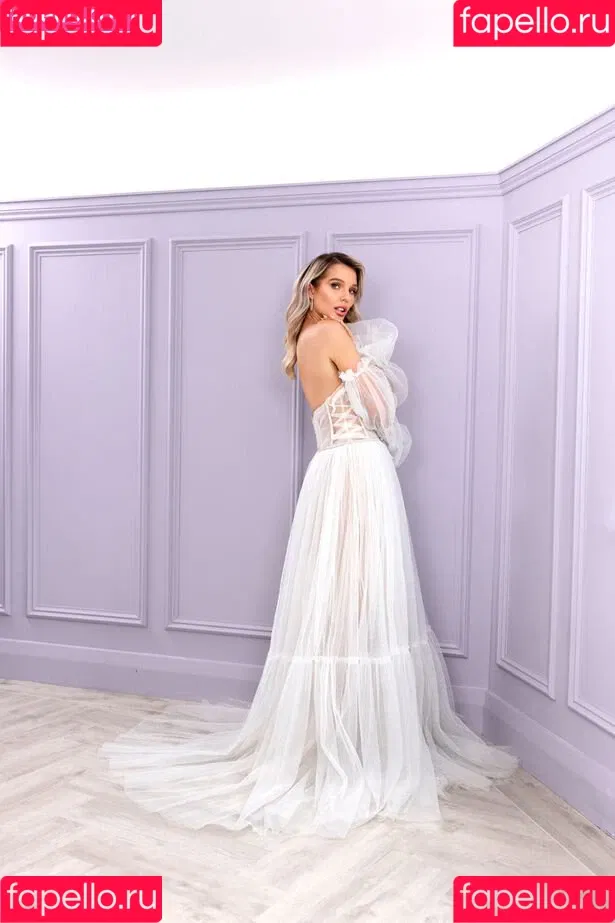 Helen Flanagan Onlyfans Photo Gallery 