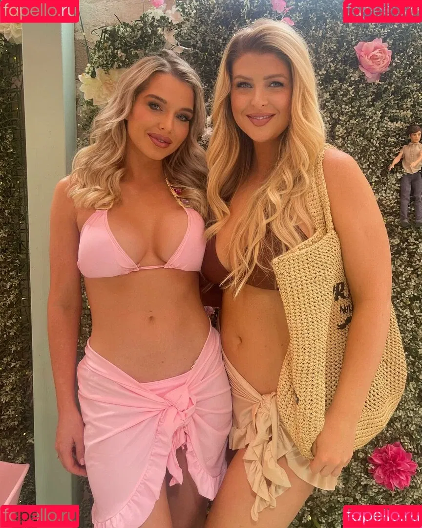 Helen Flanagan Onlyfans Photo Gallery 