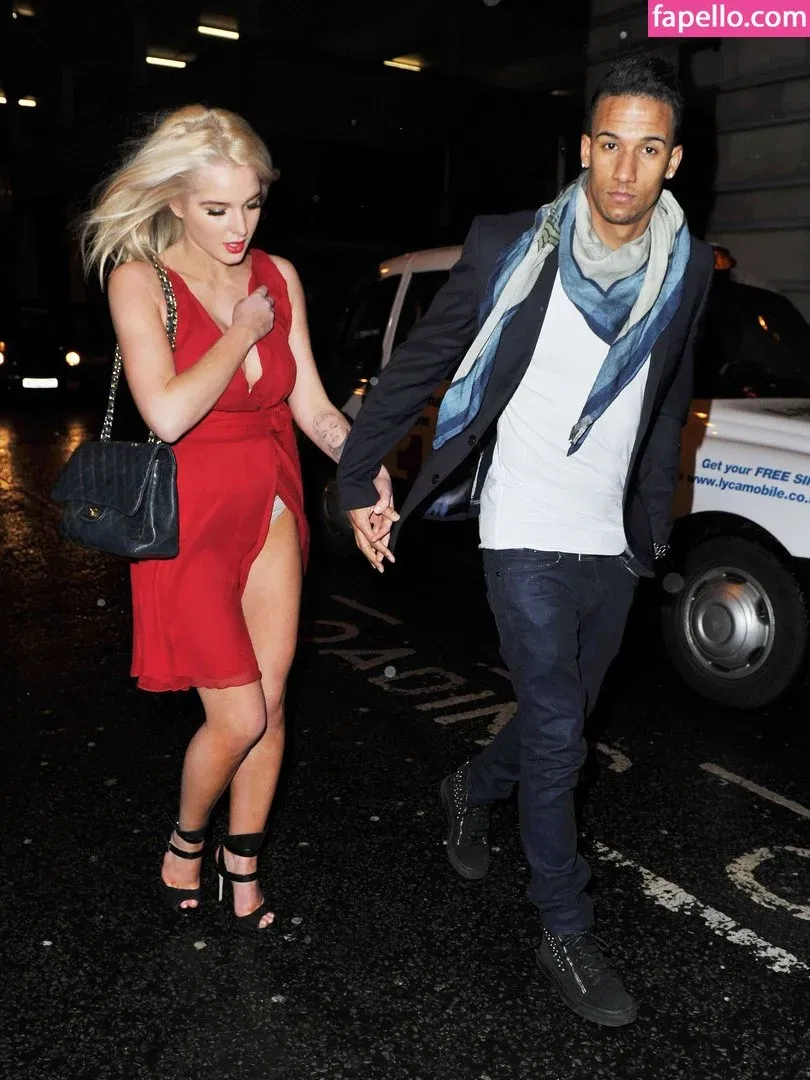 Helen Flanagan Onlyfans Photo Gallery 