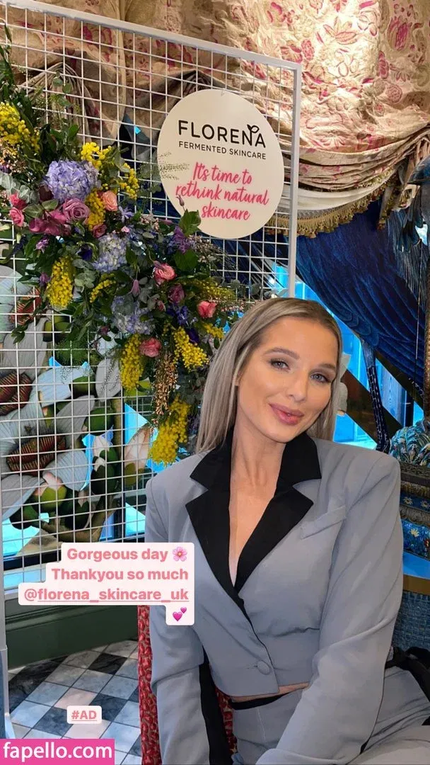 Helen Flanagan Onlyfans Photo Gallery 