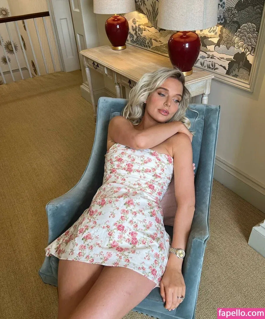 Helen Flanagan Onlyfans Photo Gallery 