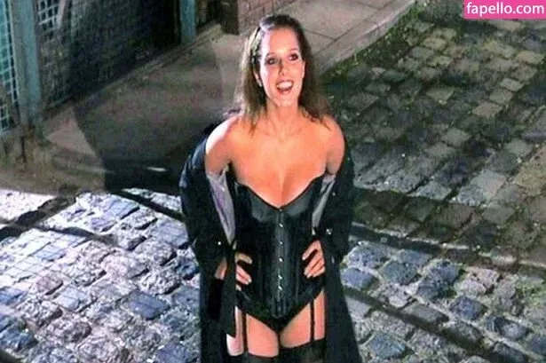 Helen Flanagan Onlyfans Photo Gallery 