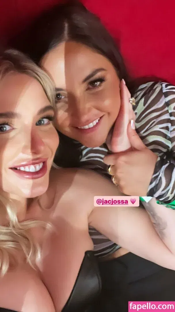 Helen Flanagan Onlyfans Photo Gallery 