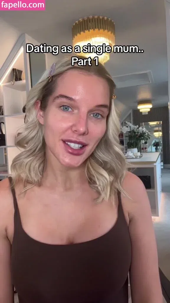 Helen Flanagan Onlyfans Photo Gallery 