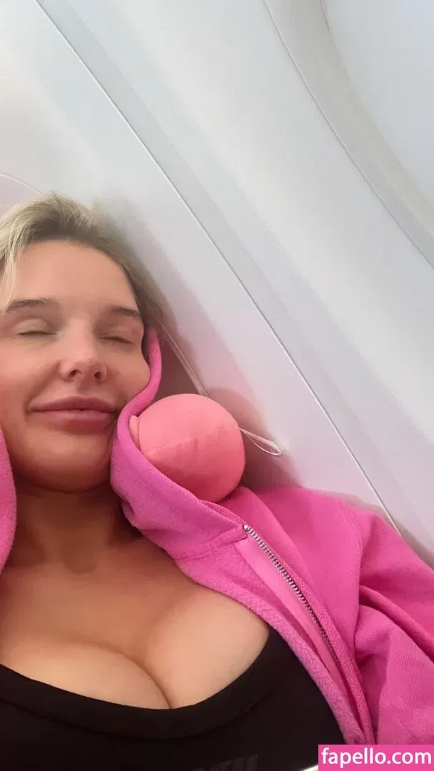 Helen Flanagan Onlyfans Photo Gallery 