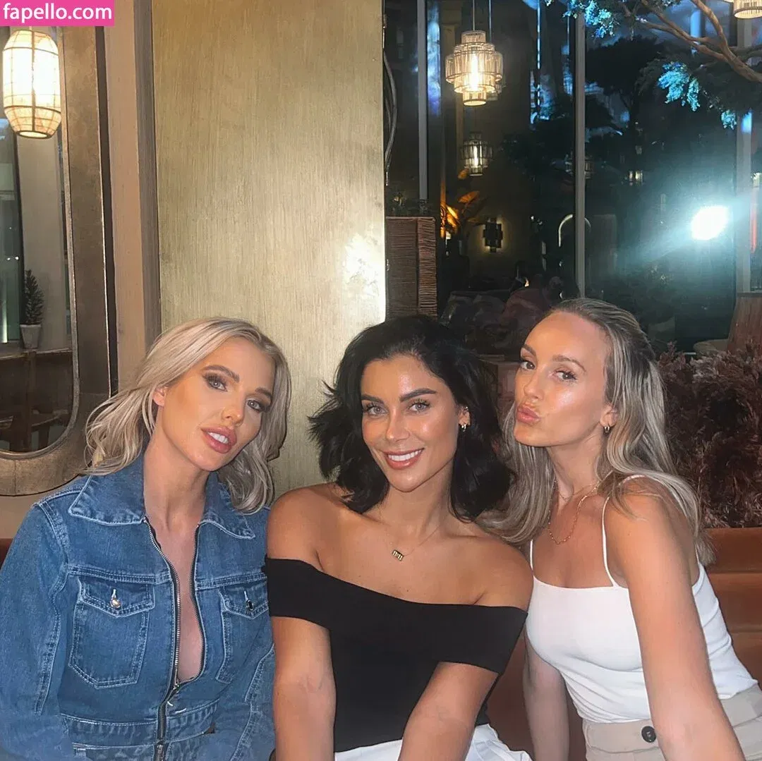 Helen Flanagan Onlyfans Photo Gallery 