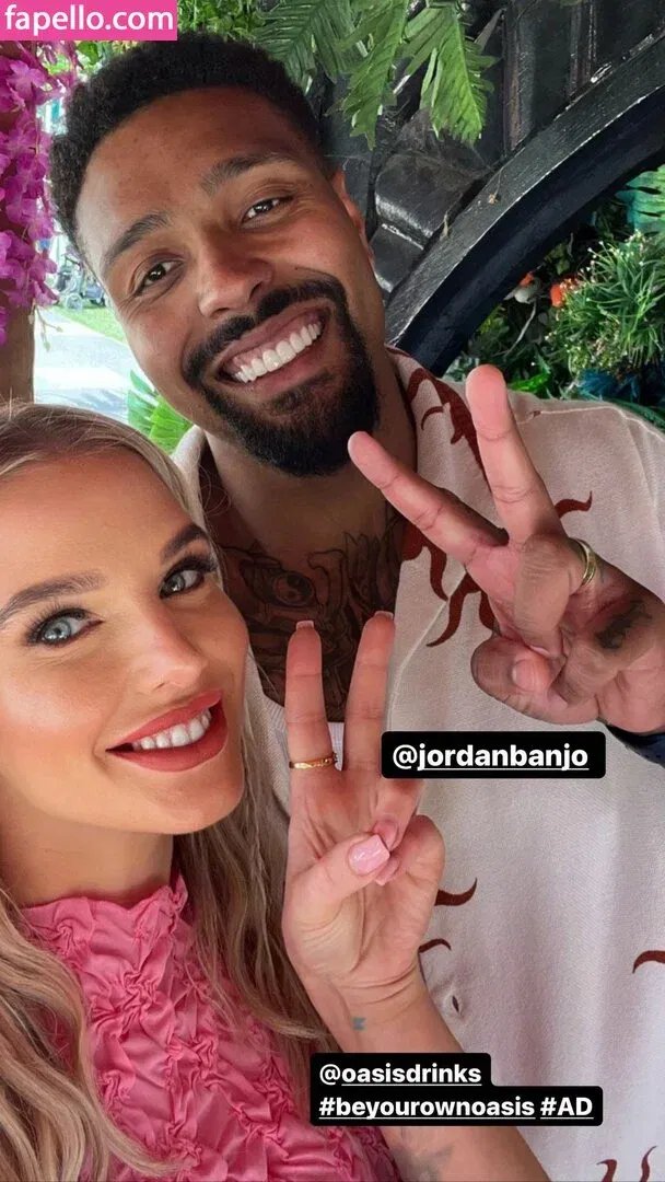 Helen Flanagan Onlyfans Photo Gallery 