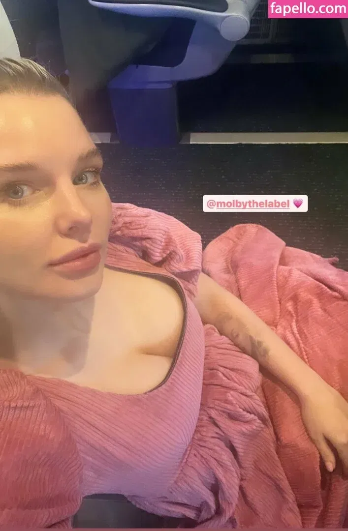 Helen Flanagan Onlyfans Photo Gallery 