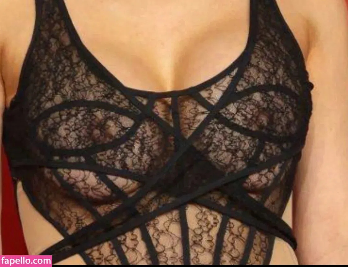 Helen Flanagan Onlyfans Photo Gallery 