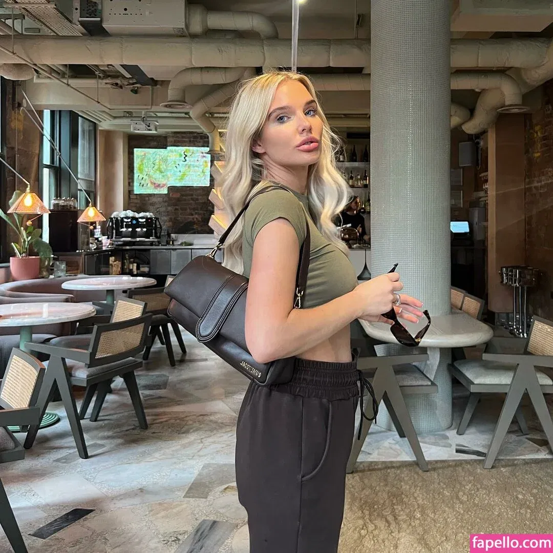 Helen Flanagan Onlyfans Photo Gallery 