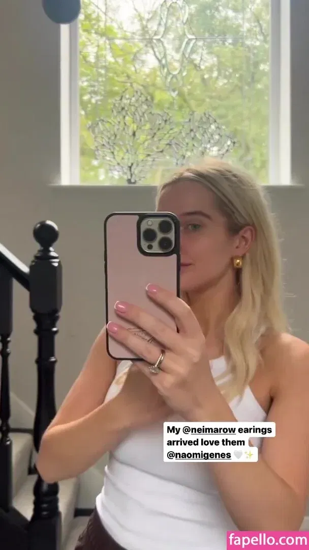 Helen Flanagan Onlyfans Photo Gallery 