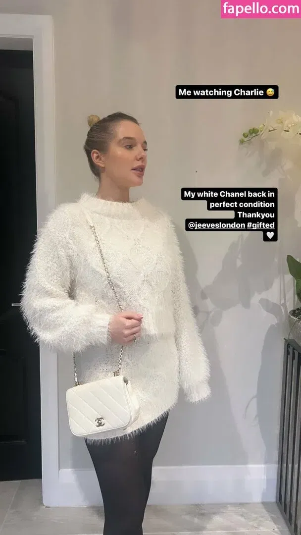 Helen Flanagan Onlyfans Photo Gallery 