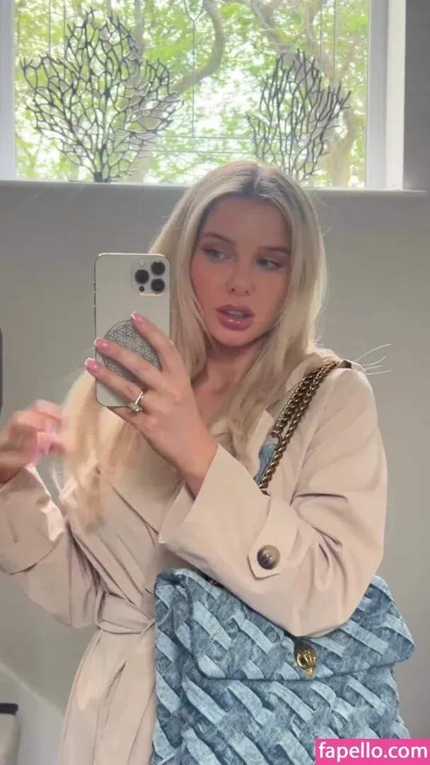 Helen Flanagan Onlyfans Photo Gallery 