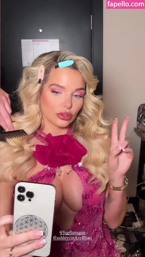 Helen Flanagan Onlyfans Photo Gallery 