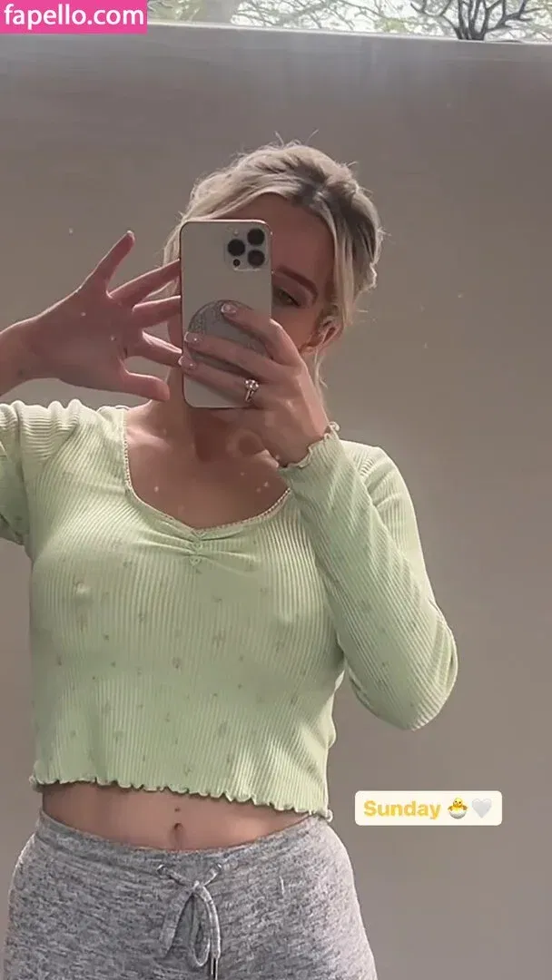 Helen Flanagan Onlyfans Photo Gallery 