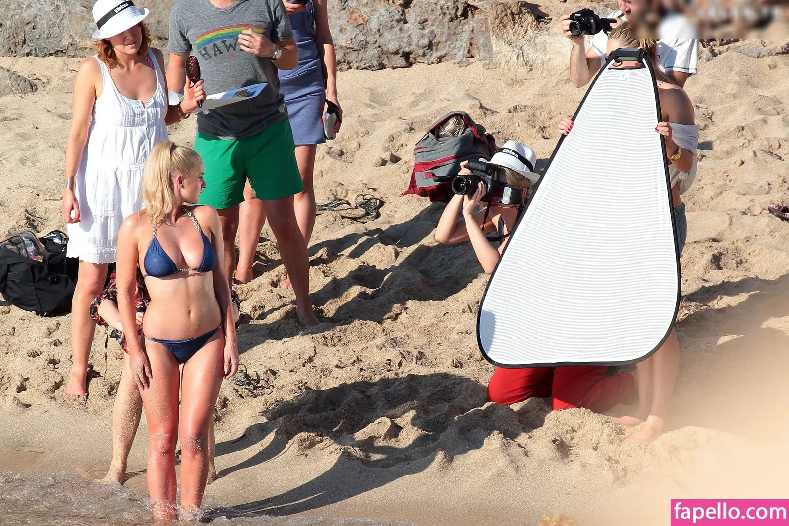 Helen Flanagan Onlyfans Photo Gallery 