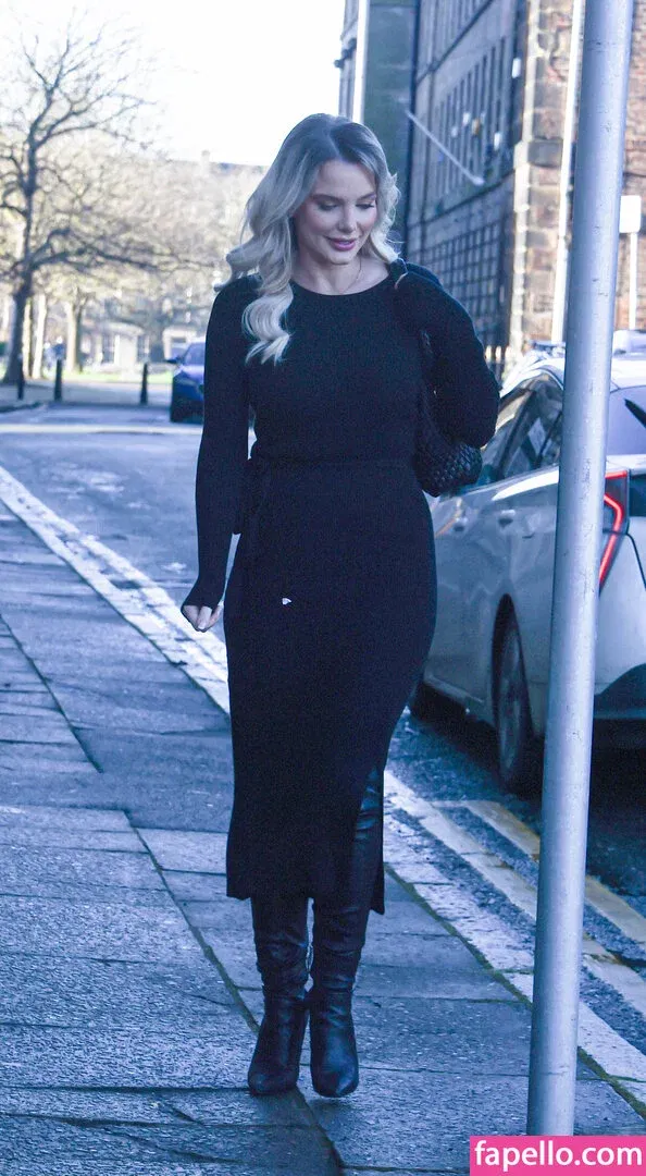 Helen Flanagan Onlyfans Photo Gallery 