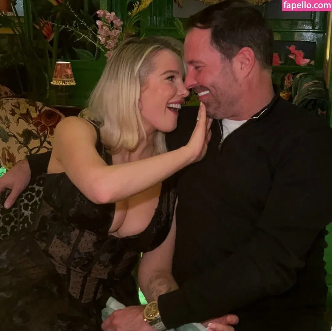 Helen Flanagan Onlyfans Photo Gallery 