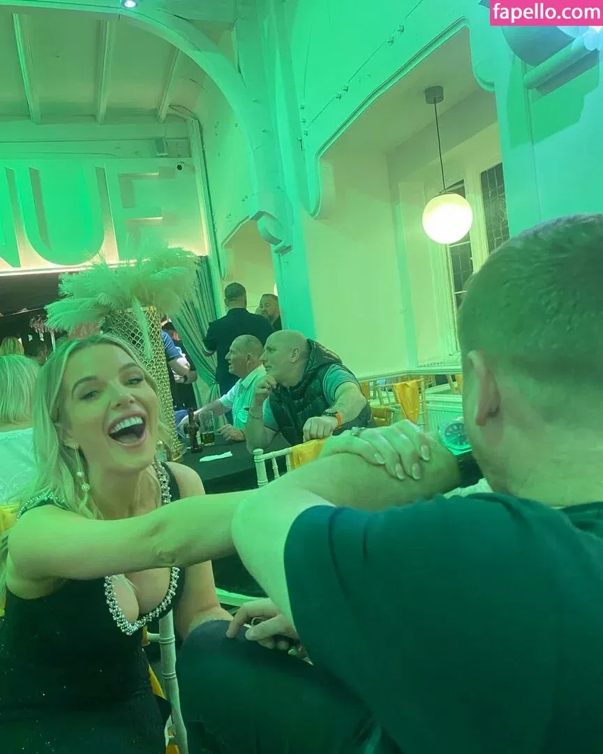 Helen Flanagan Onlyfans Photo Gallery 