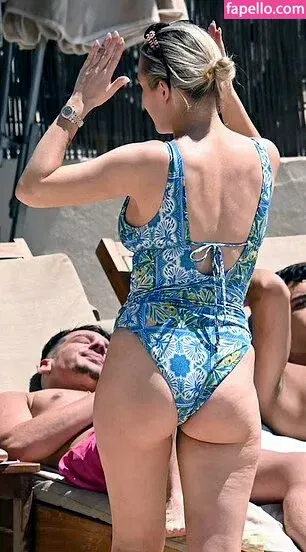 Helen Flanagan Onlyfans Photo Gallery 