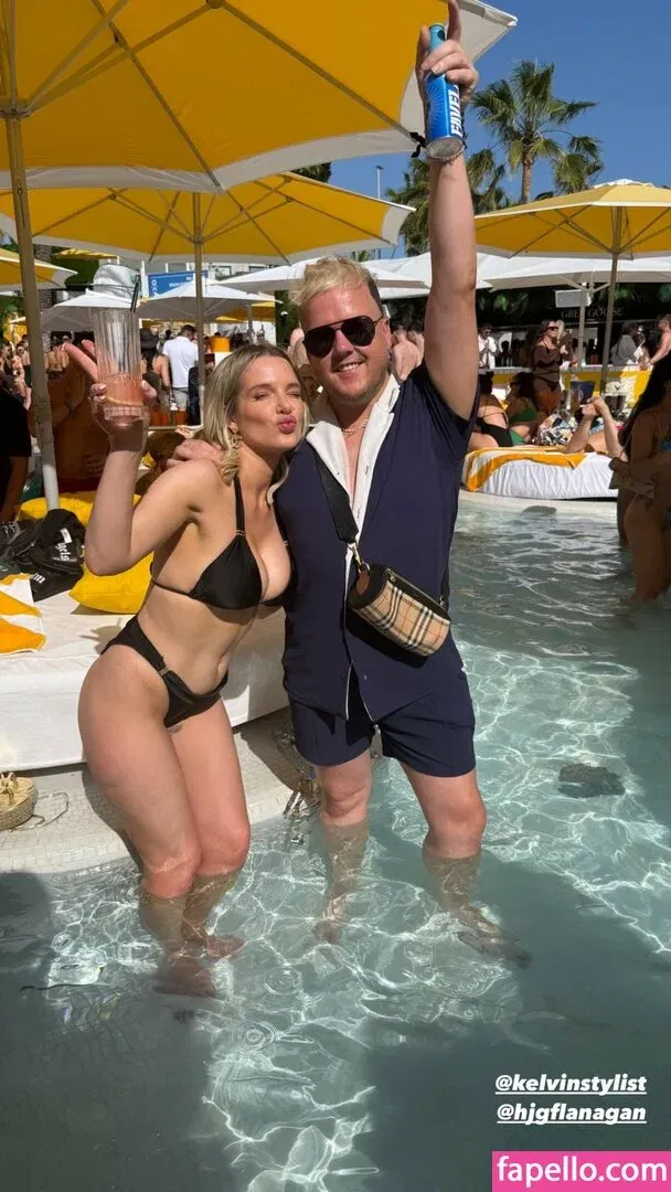 Helen Flanagan Onlyfans Photo Gallery 