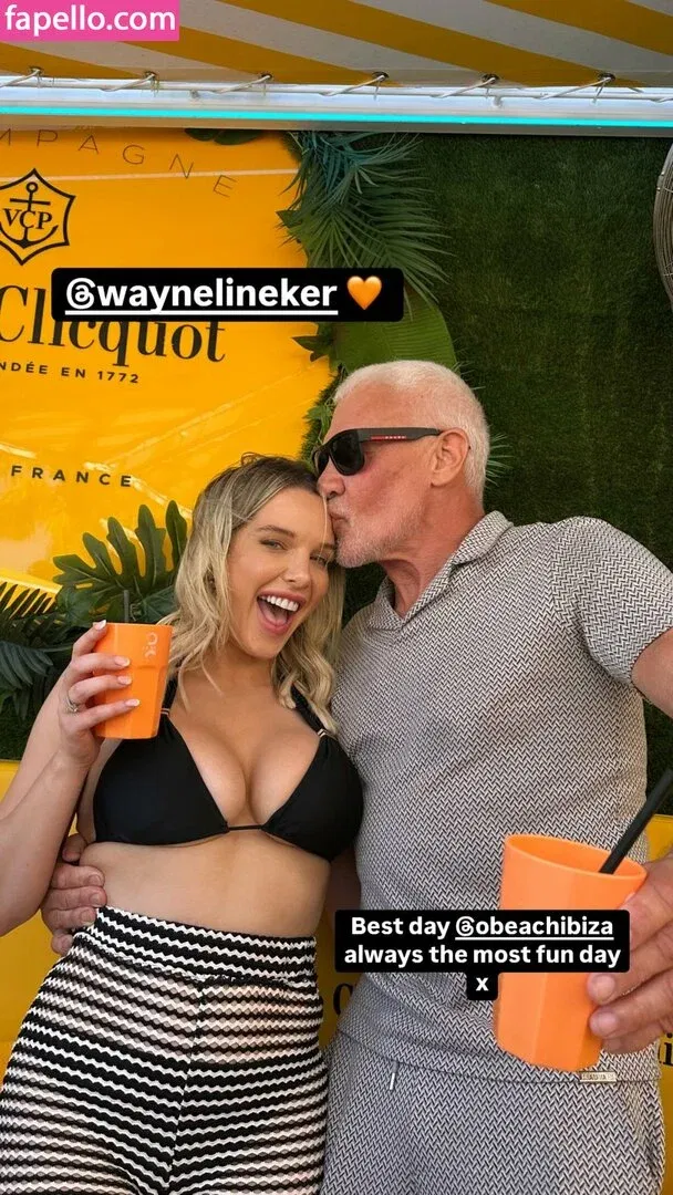 Helen Flanagan Onlyfans Photo Gallery 