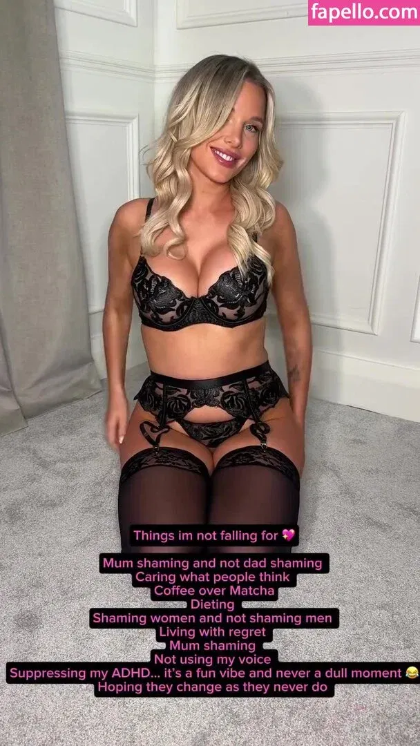 Helen Flanagan Onlyfans Photo Gallery 