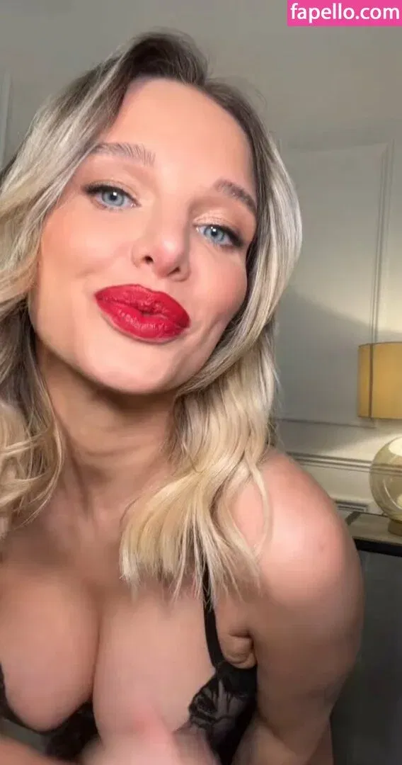 Helen Flanagan Onlyfans Photo Gallery 