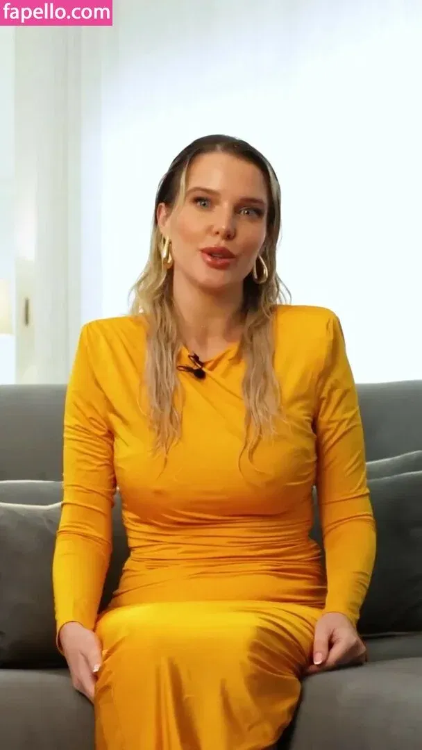 Helen Flanagan Onlyfans Photo Gallery 