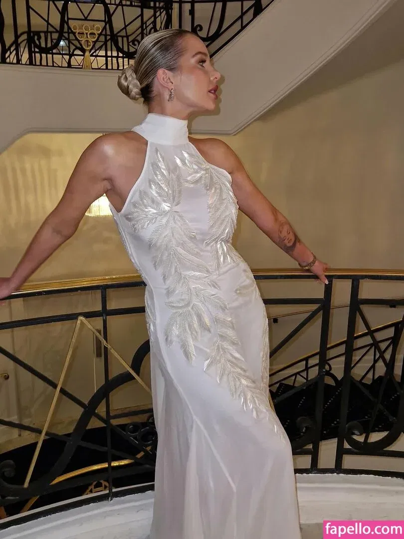 Helen Flanagan Onlyfans Photo Gallery 