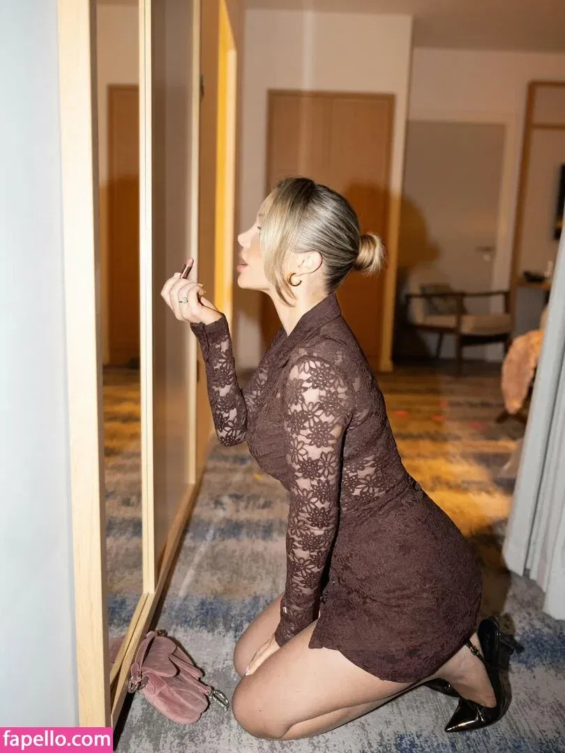 Helen Flanagan Onlyfans Photo Gallery 